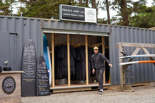 Boutique de surf y deportes acuáticos